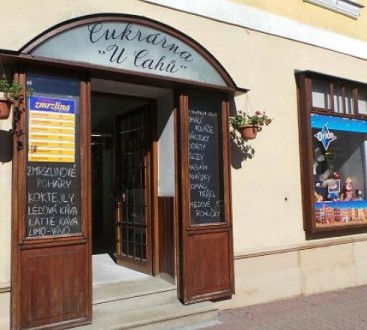 exteriér cukrárny