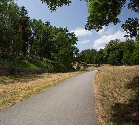 Syenit-Felsen bei Pocoucov