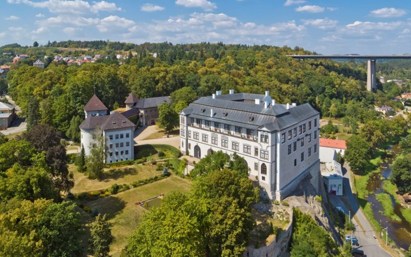 Do Velkého Meziříčí