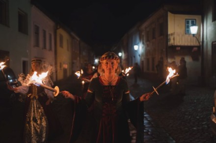 Slavnosti tří kápí v Třebíči - průvod